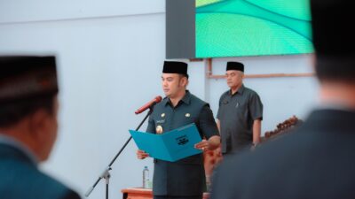 Maksimalkan Kinerja Pemerintah Daerah, Bupati Sijunjung Lantik 68 Pejabat