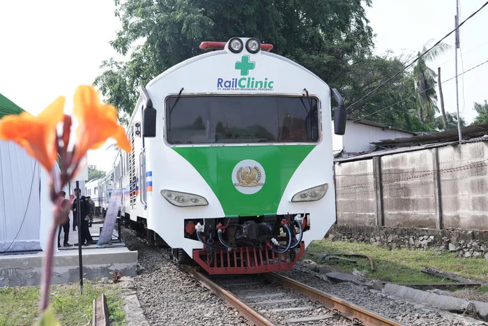 KAI Daop 1 Jakarta Hadirkan Layanan Kesehatan Gratis bagi Masyarakat Melalui Rail Clinic di Stasiun Klari