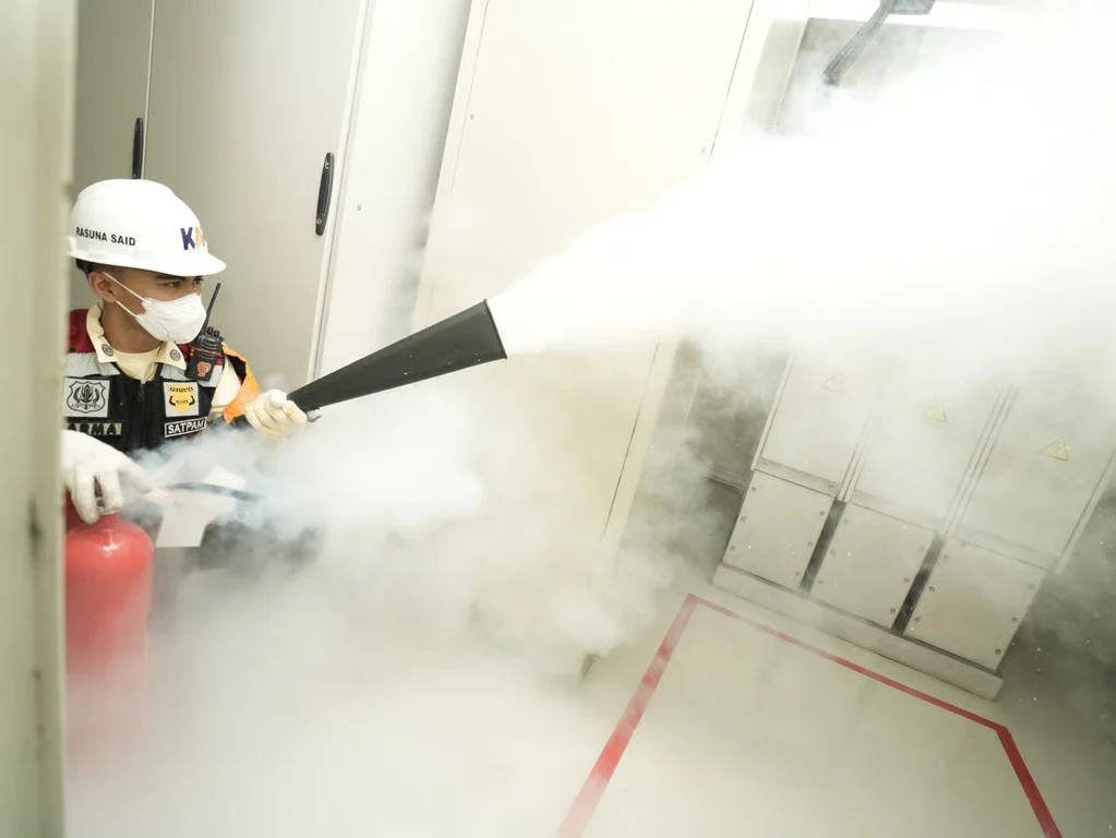 KAI Lakukan Simulasi Keadaan Darurat di Stasiun LRT Jabodebek, Pastikan Kesiapsiagaan Petugas