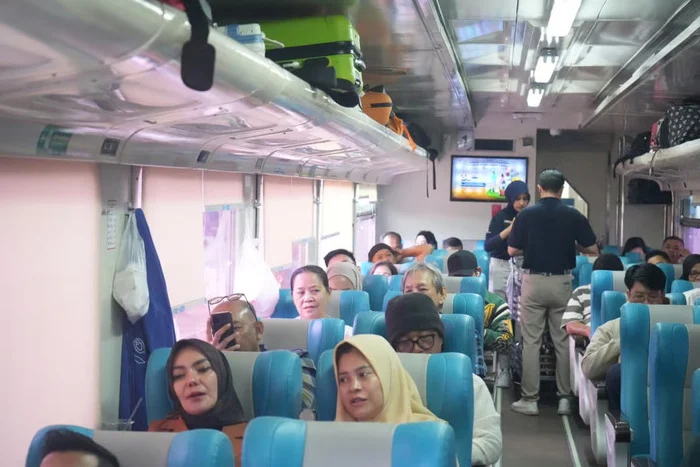 KAI Sumut Buka Penjualan Tiket Periode Natal dan Tahun Baru 2025/2026