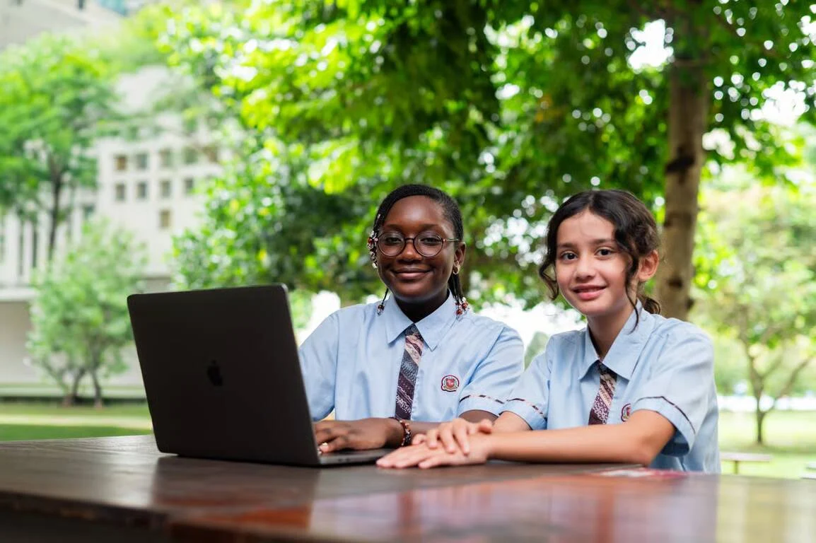 BINUS SCHOOL Serpong Pertahankan Akreditasi A