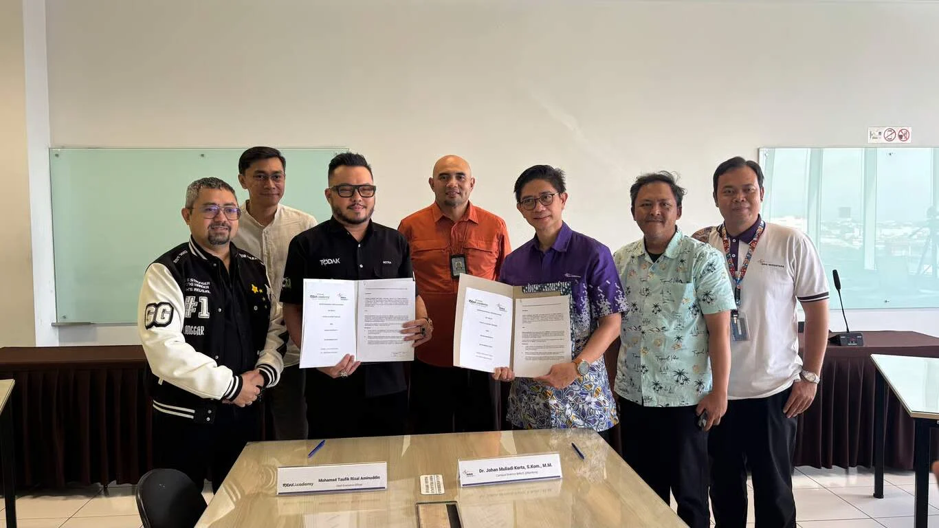 Kolaborasi BINUS Bandung dan Todak Academy Tingkatkan Keahlian Digital Mahasiswa