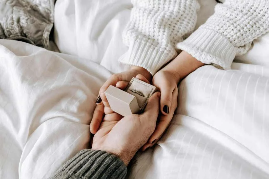 Budget Sudah Tersedia, Inikah Saatnya Kamu Memutuskan Menikah?