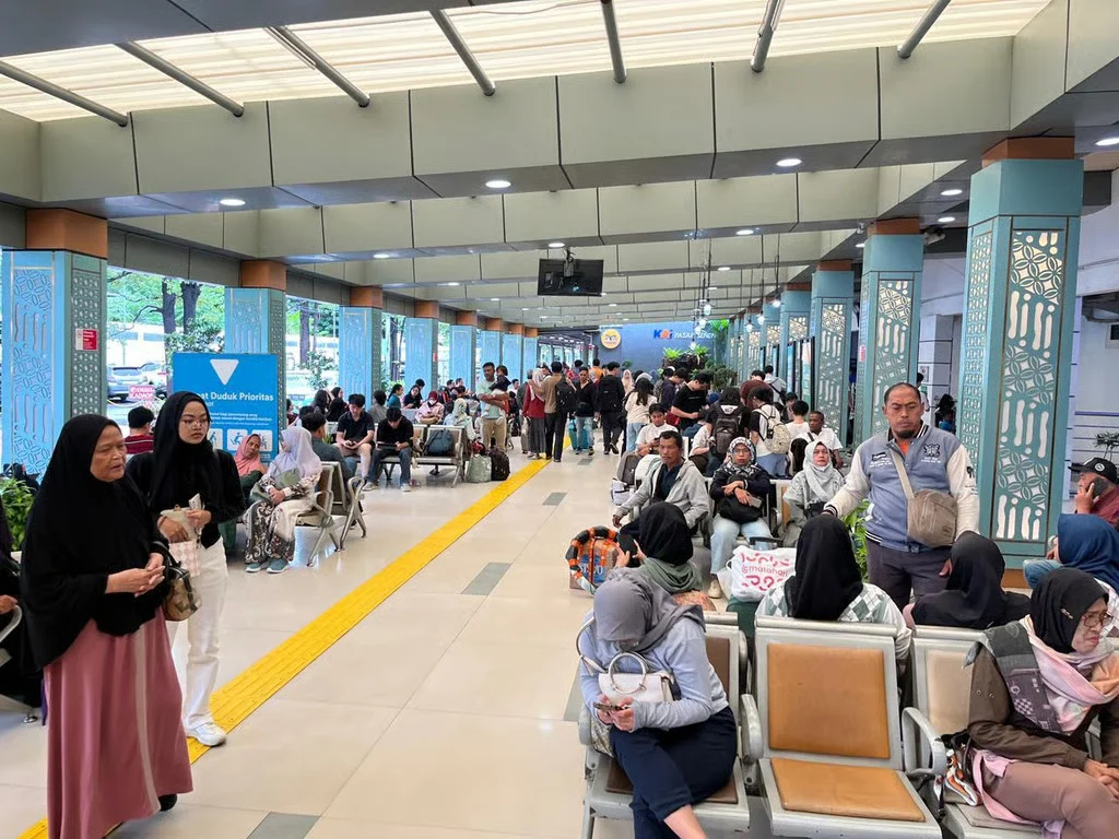 Banjir Teratasi, 72 Keberangkatan Kereta Api dari Daop 1 Jakarta Normal 100 Persen