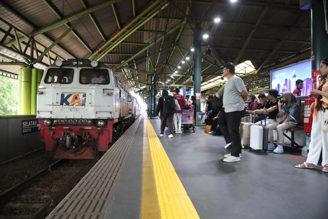 Pemesanan Tiket H-1 Lebaran Tembus 22.494, KAI Daop 1 Jakarta Ajak Masyarakat Mudik Lebih Awal