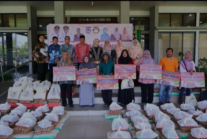DWP Payakumbuh Salurkan 125 Paket Sembako untuk Pekerja Rentan Ekonomi Jelang Ramadan