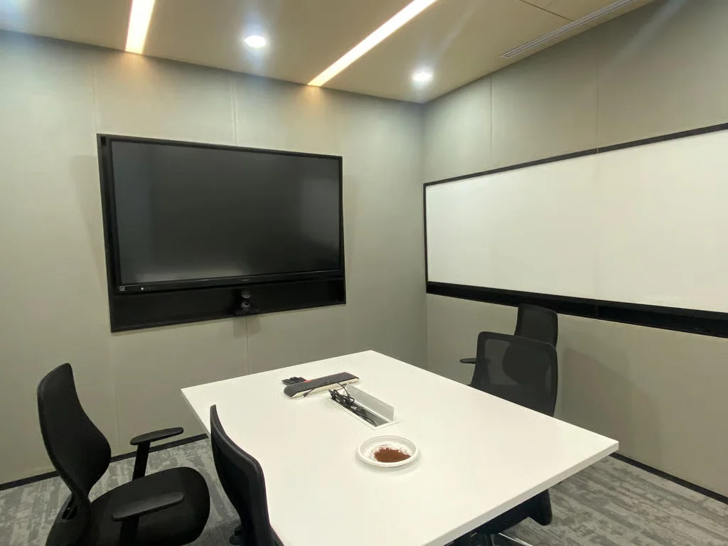 MLV Teknologi Sukses Hadirkan Ruang Meeting Modern Berteknologi Tinggi untuk PT KIA Sales Indonesia di RDTX Place