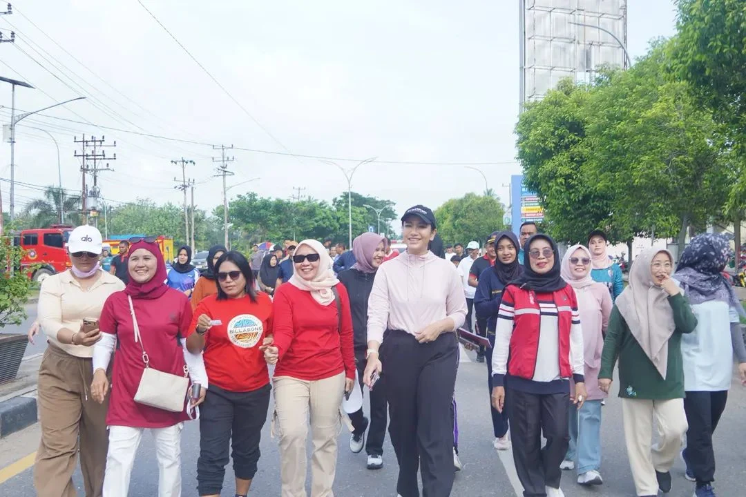 Gelaran Perdana Dharmasraya Car Free Day Disambut Antusias, Warga Padati Lokasi Sejak Pagi
