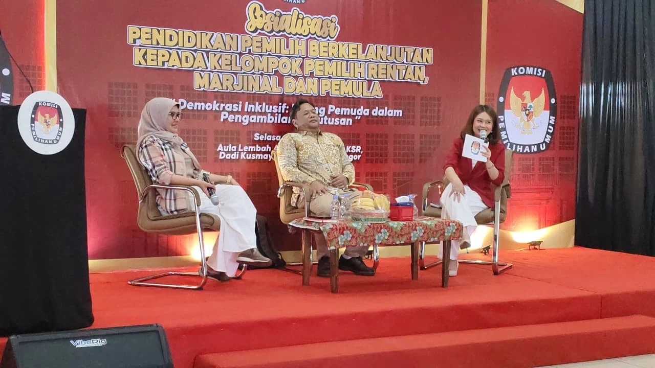 KPU Ingatkan Ancaman Hoaks dan Disinformasi terhadap Kualitas Demokrasi Generasi Muda