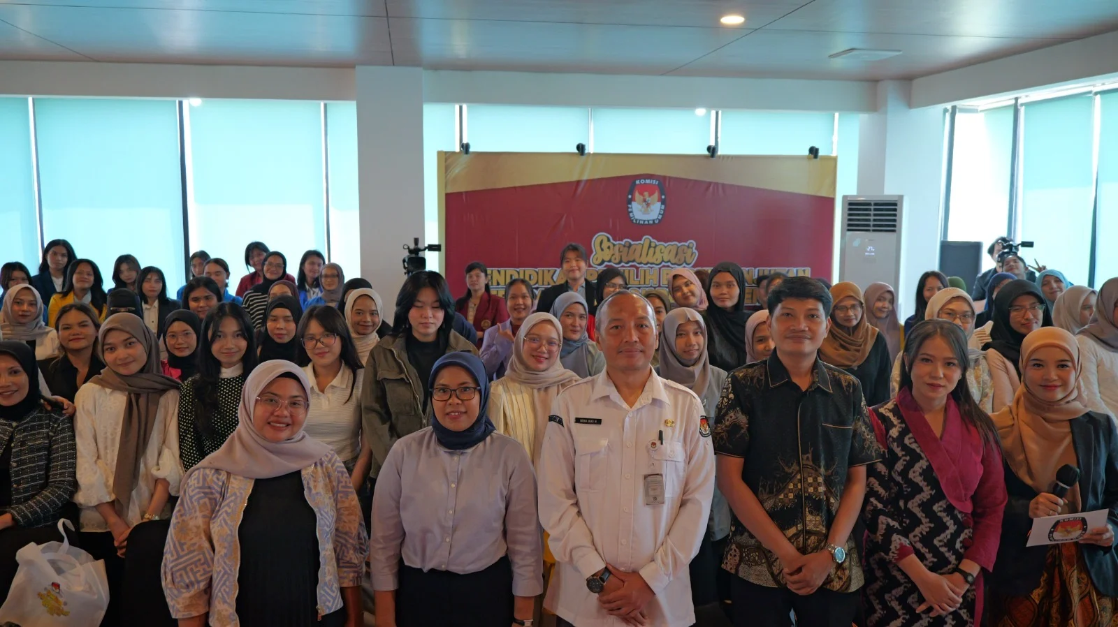 Kolaborasi Seluruh Pemangku Kepentingan Dinilai Penting Tingkatkan Partisipasi Politik Perempuan