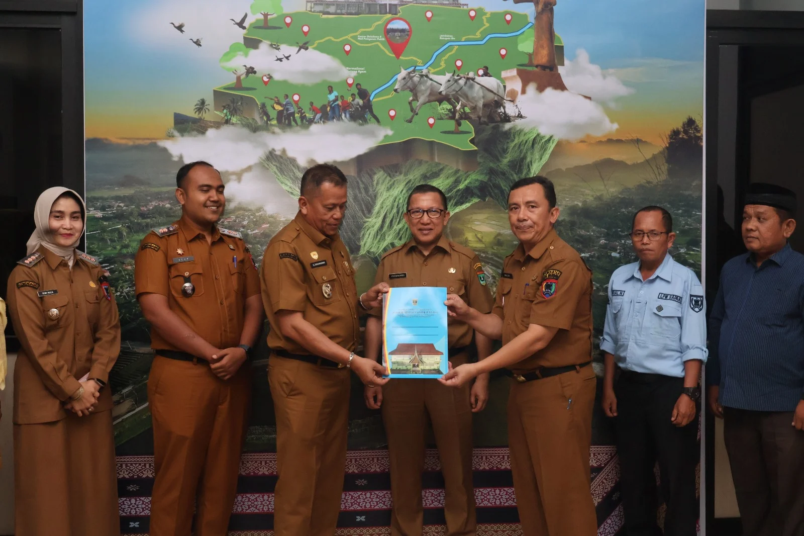 Kelurahan Sawahpadang Aua Kuniang Juara I Lomba Kelurahan Sumbar 2026